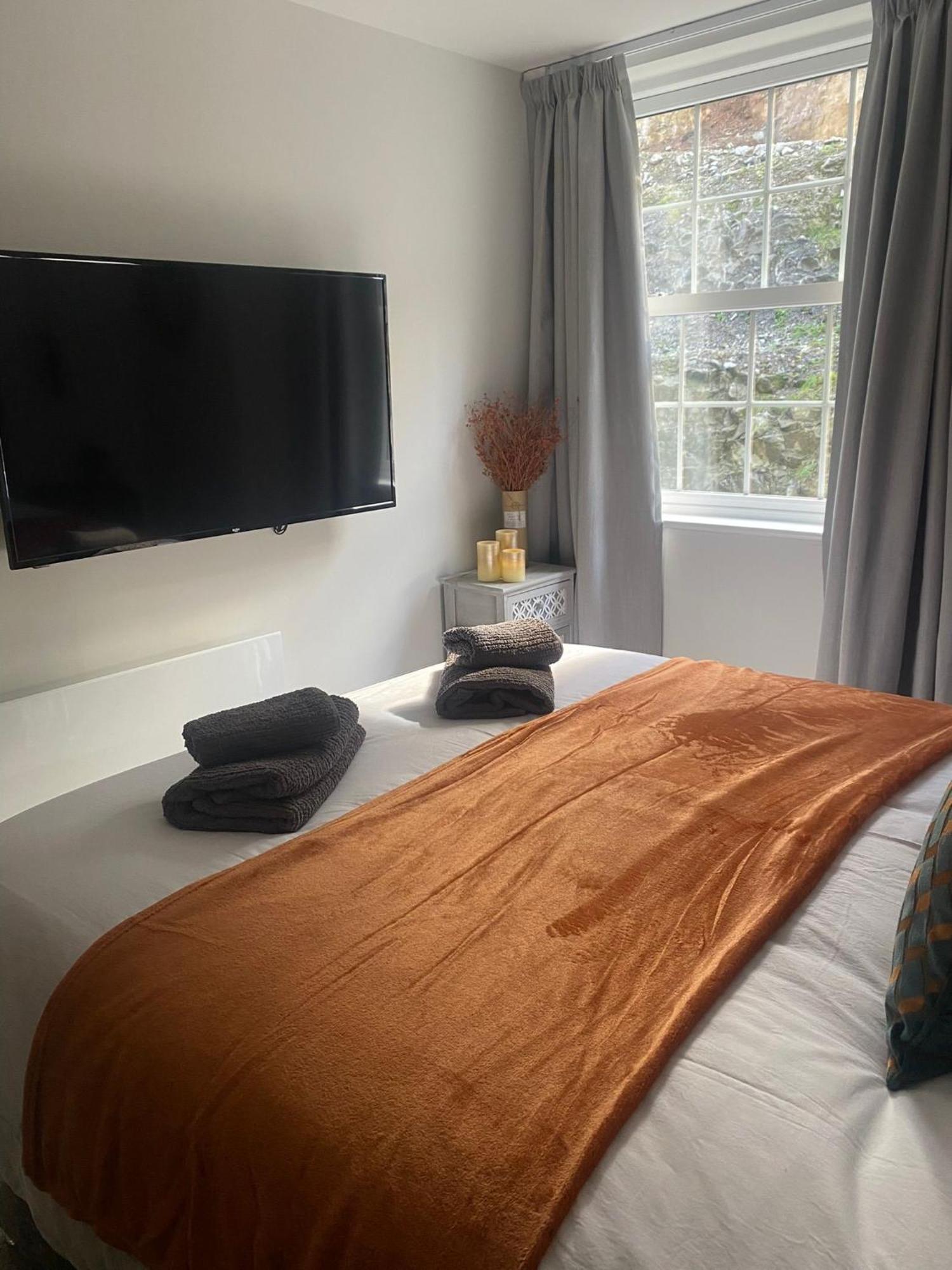 Luxury 1 Bedroom Apartment - Rock Mill 14 Stony Middleton Экстерьер фото